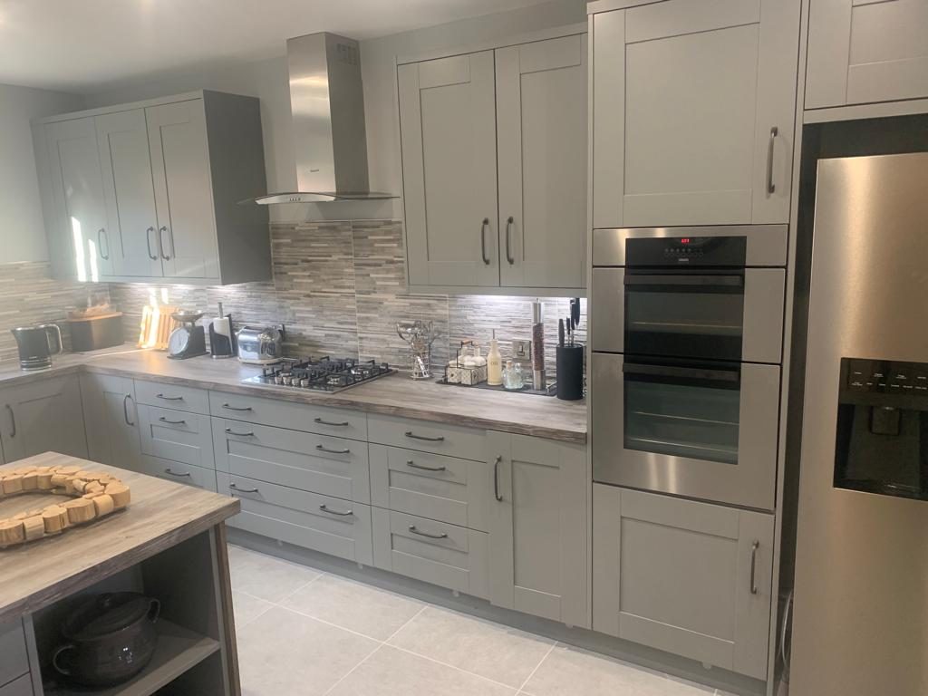 Handleless German kitchen